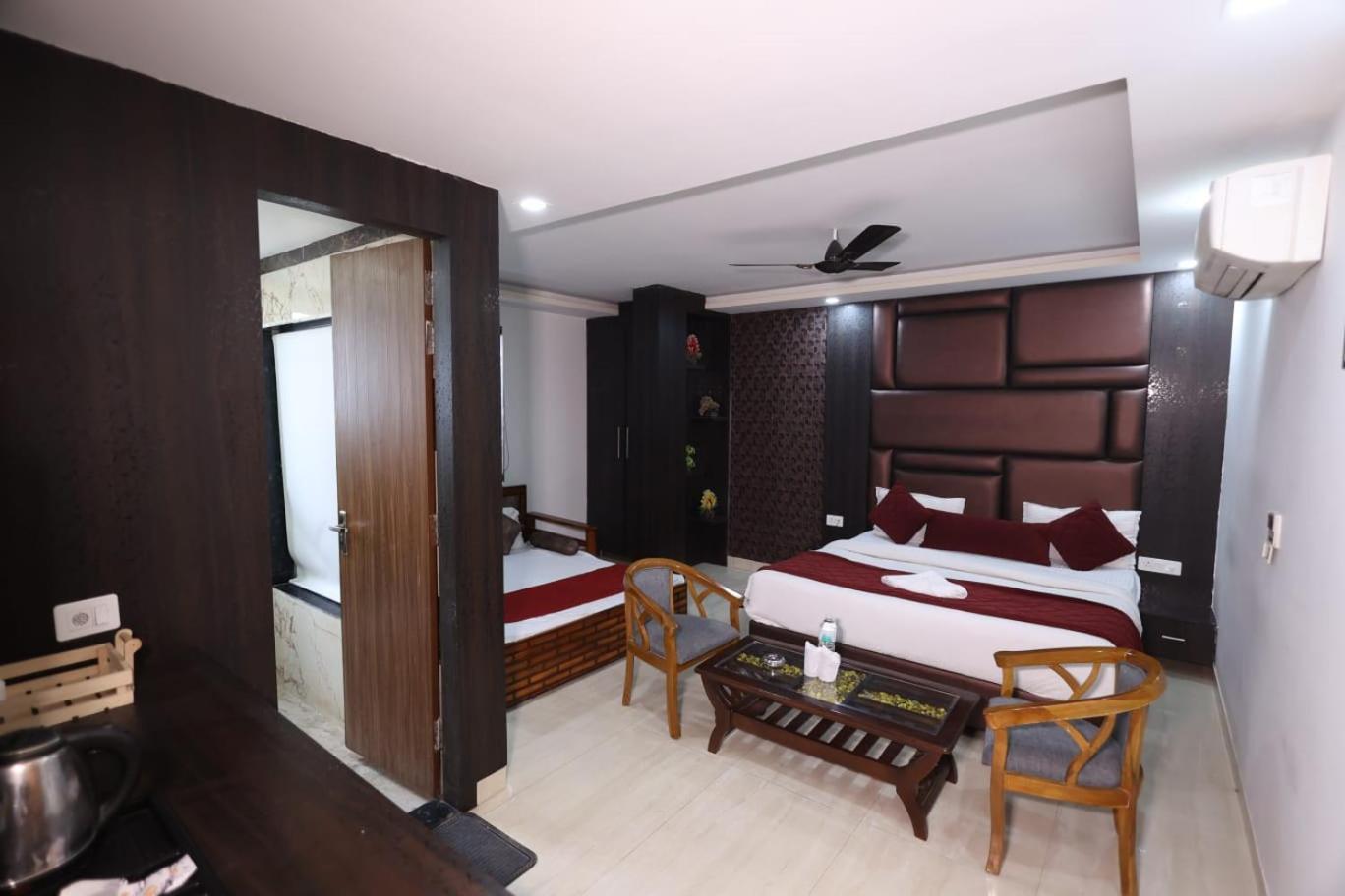 Hotel Grand Sun Plaza New Delhi
