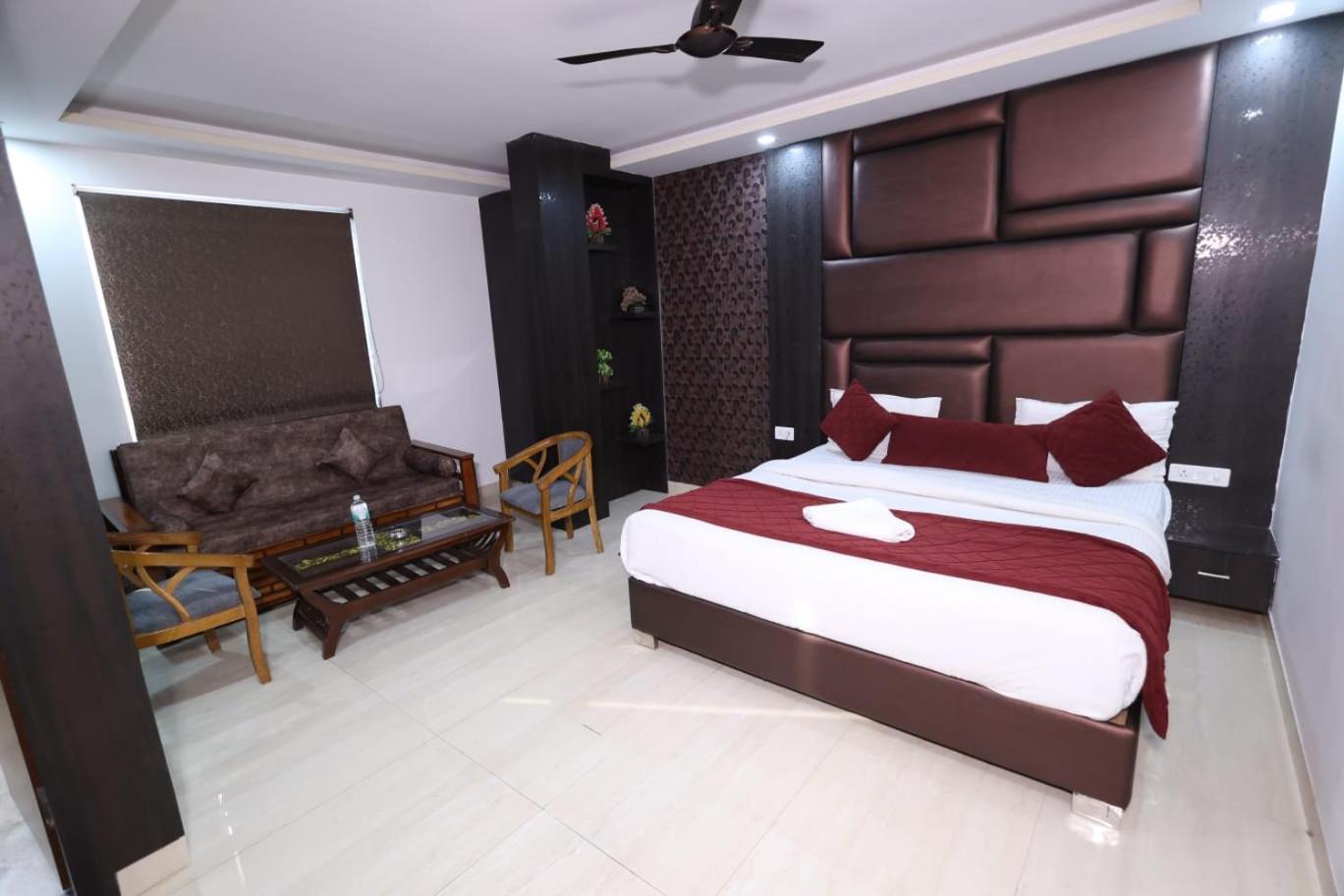Hotel Grand Sun Plaza New Delhi