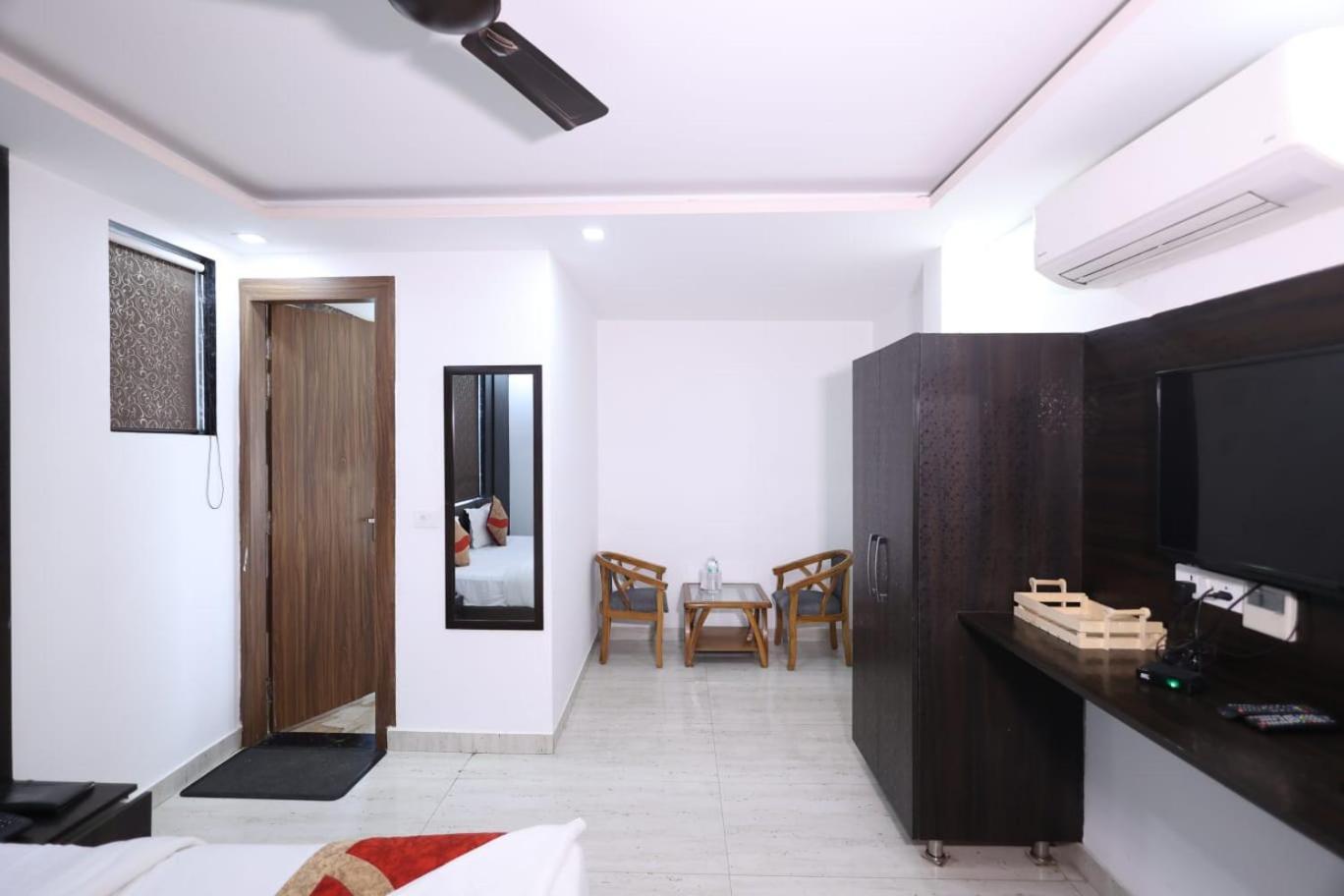 Hotel Grand Sun Plaza New Delhi