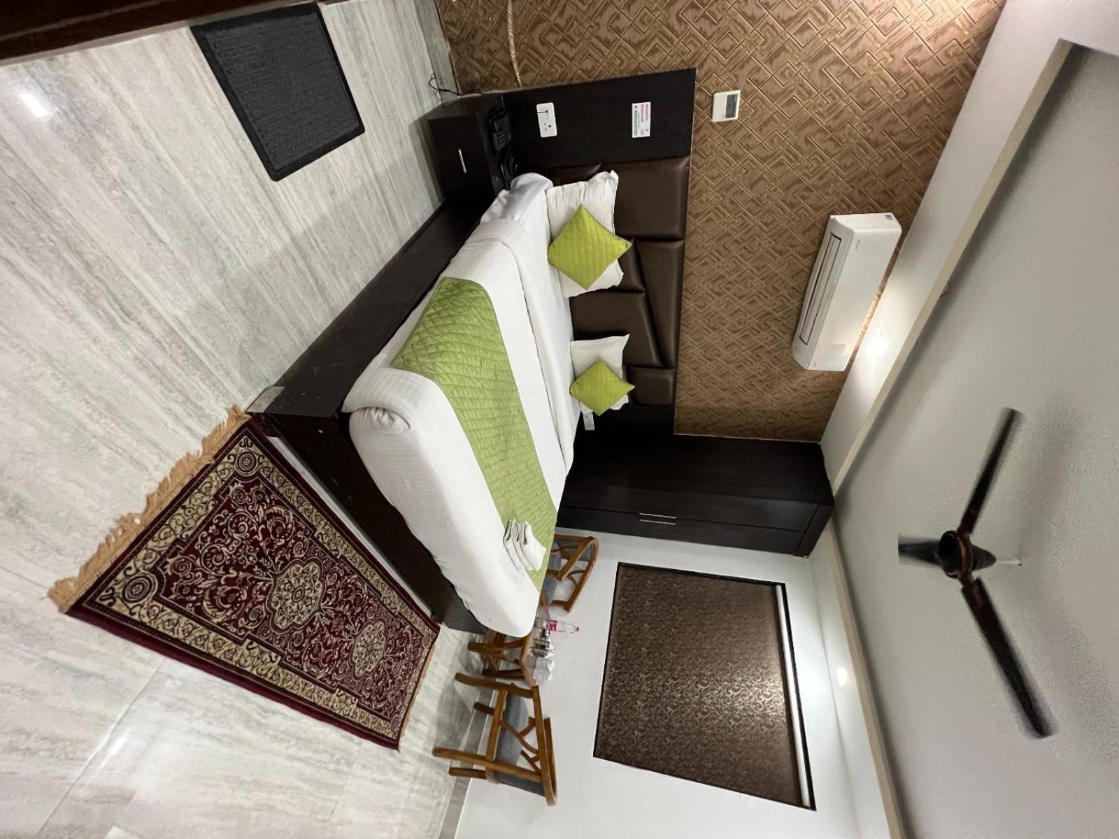 Hotel Grand Sun Plaza 4* New Delhi