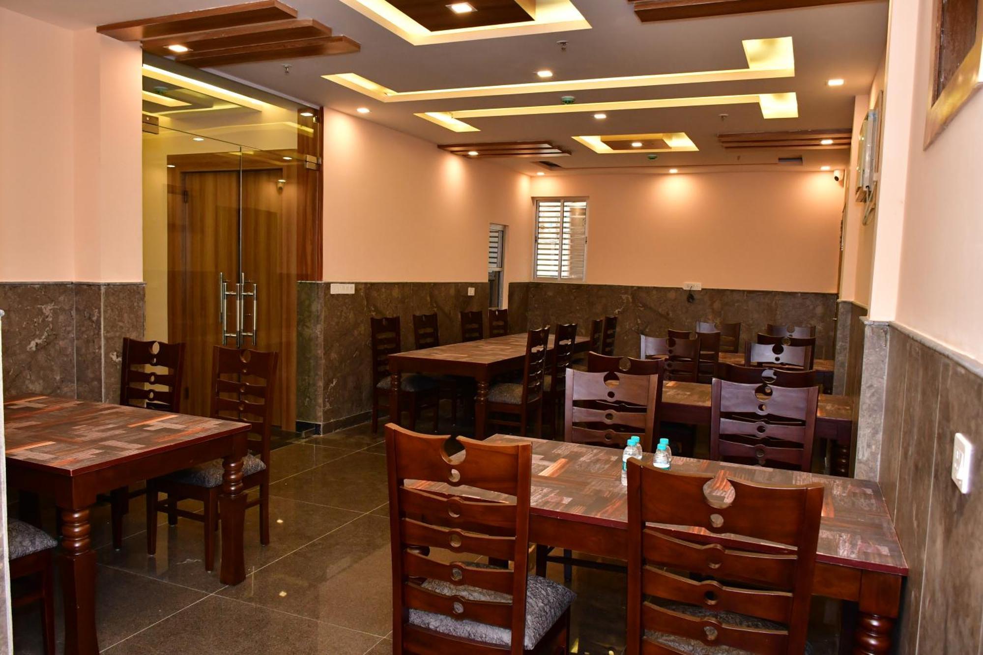 Hotel Grand Sun Plaza Hotel New Delhi