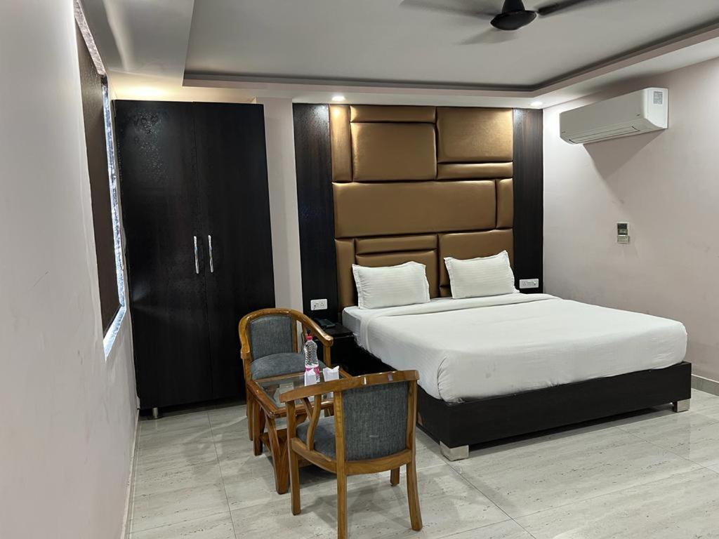 Hotel Hotel Grand Sun Plaza 4*