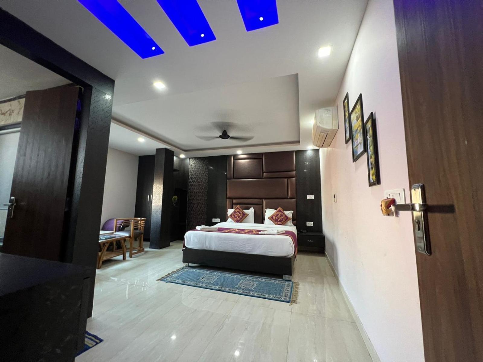 Hotel Grand Sun Plaza New Delhi